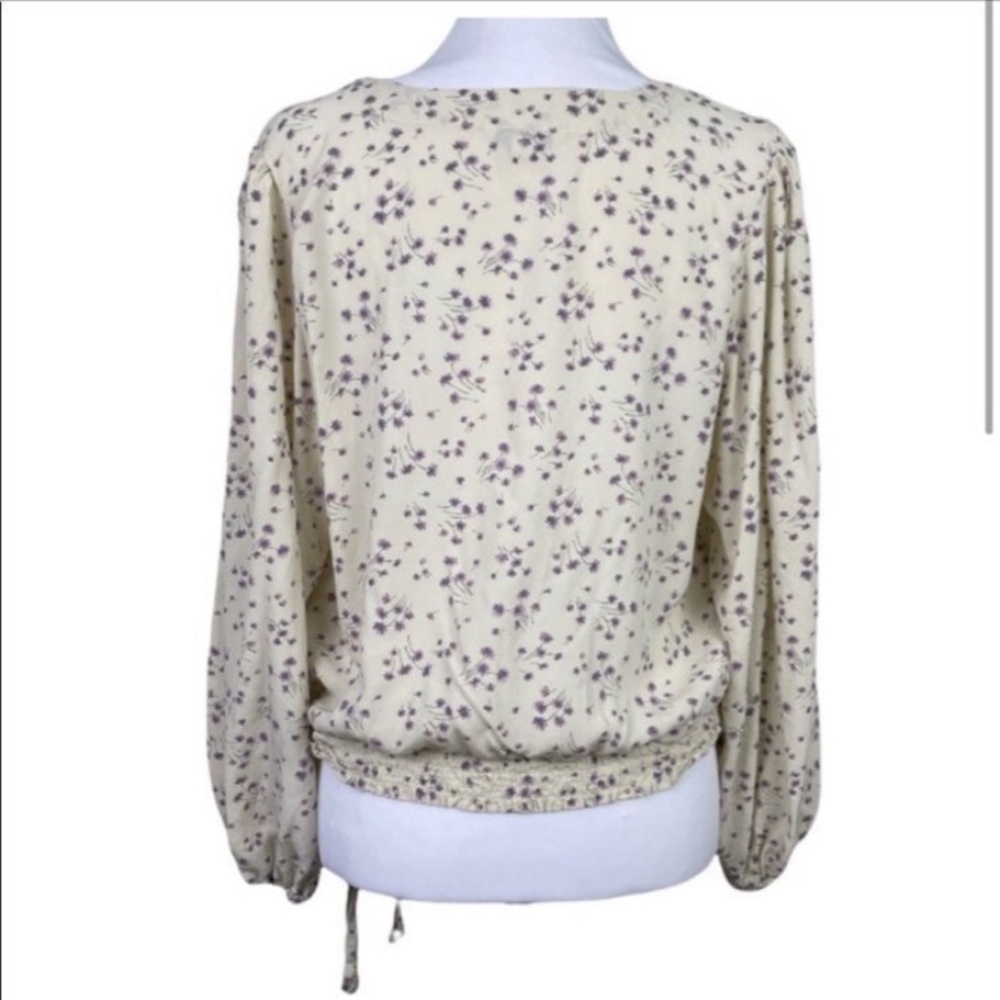 American Eagle crop wrap blouse - Picture 3 of 6